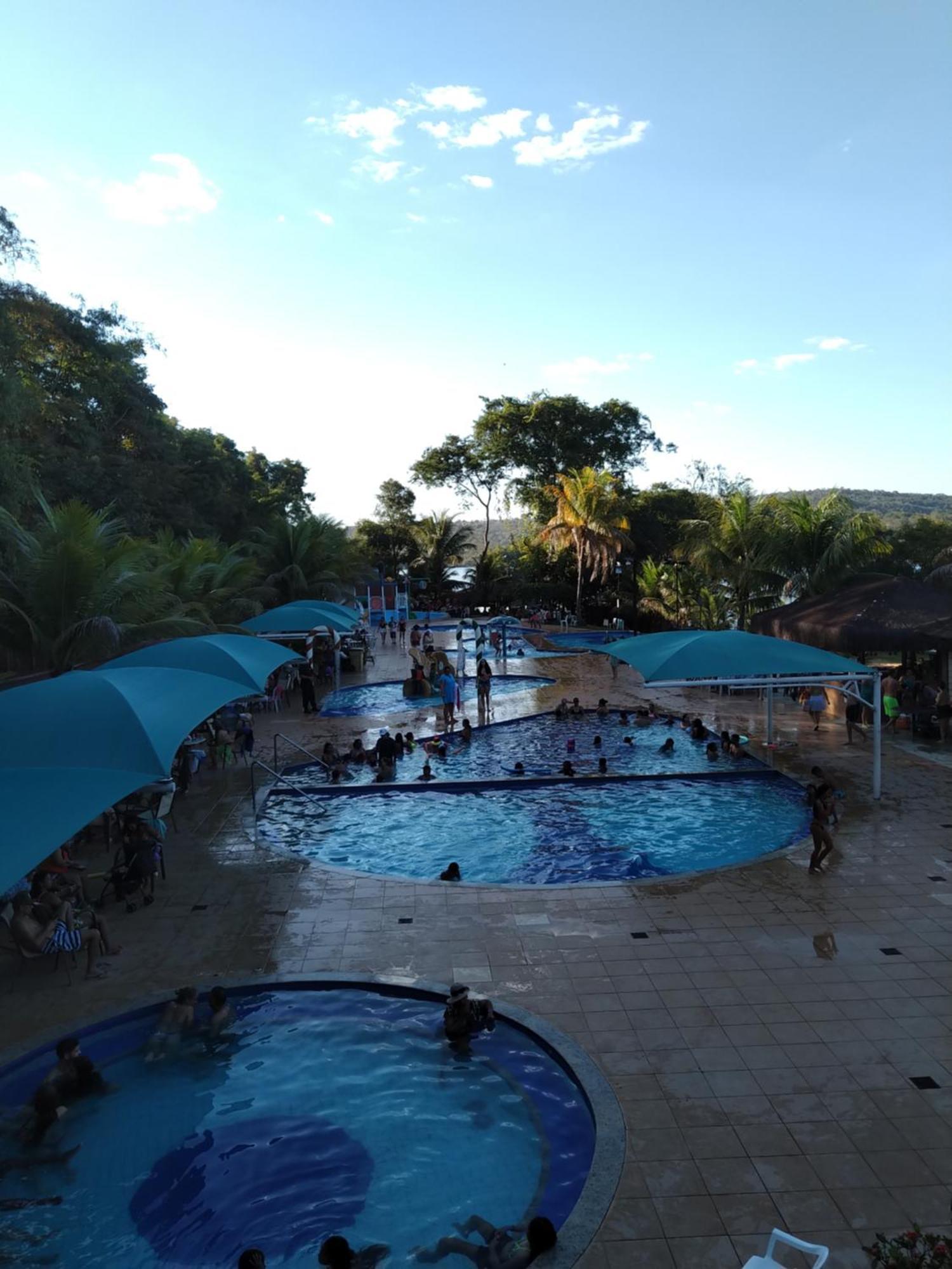 Aldeia Do Lago: Lakeside Retreat With Aqua Park And Ev Charging Caldas Novas