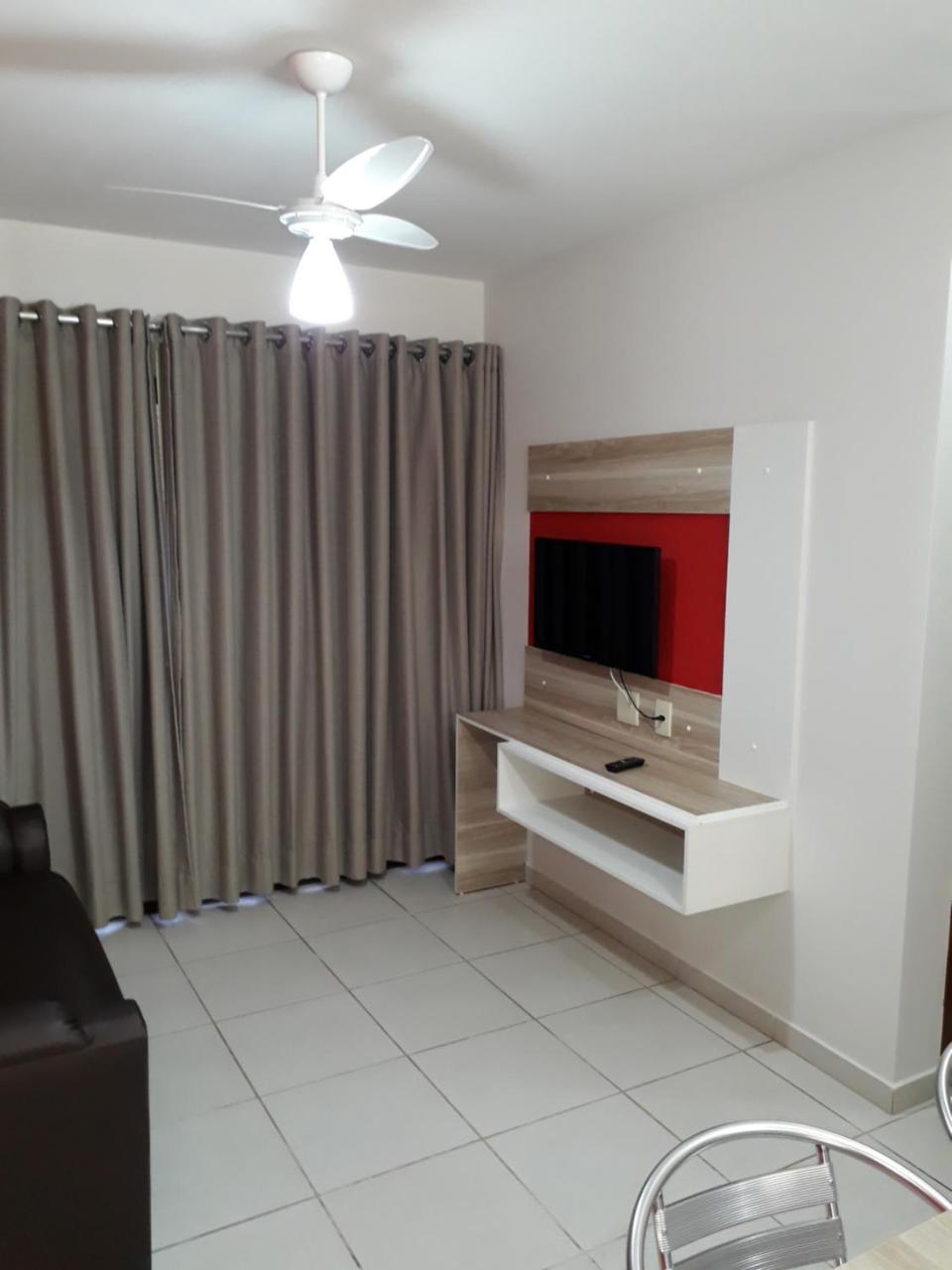Aldeia Do Lago: Lakeside Retreat With Aqua Park And Ev Charging Apartment Caldas Novas