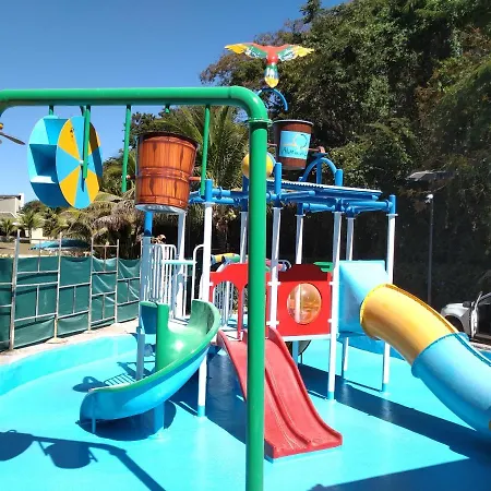 Aldeia Do Lago: Lakeside Retreat with Aqua Park and EV Charging Caldas Novas Exterior photo
